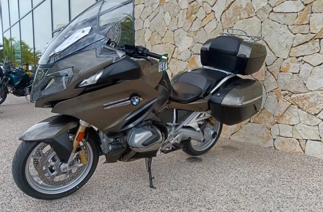 BMW 1250 RT Style Elégance + TOP CASE