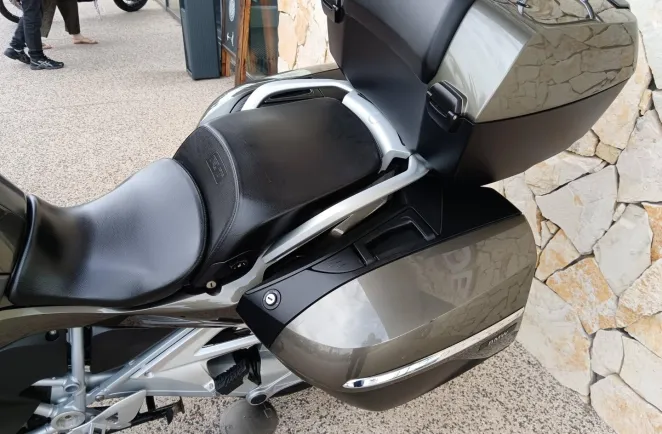 BMW 1250 RT Style Elégance + TOP CASE