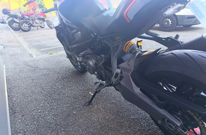 DUCATI 821 Stealth ABS REV30000 OK GTIE 1 AN