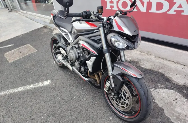 TRIUMPH Street Triple 765 RS 2021