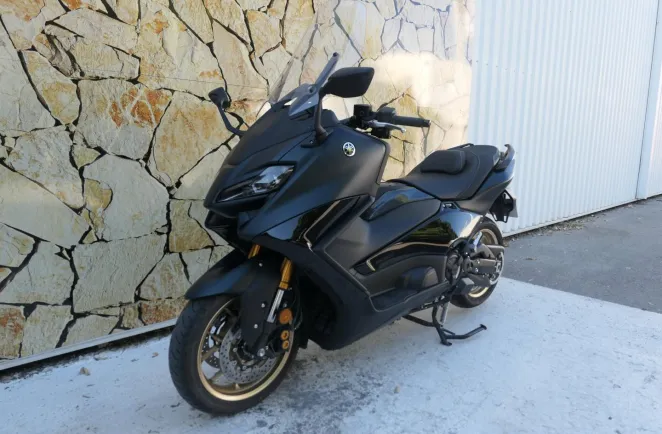 YAMAHA 560 Tech Max TMAX