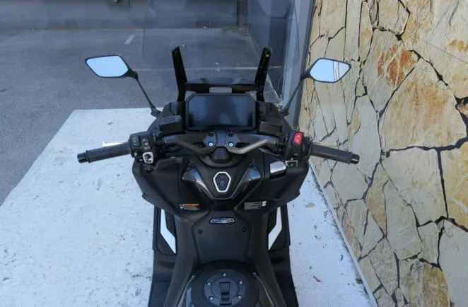 YAMAHA 560 Tech Max TMAX