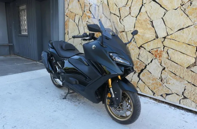 YAMAHA 560 Tech Max TMAX