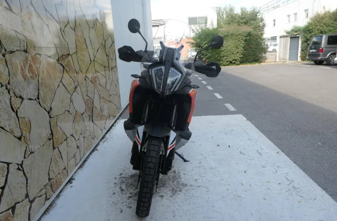 KTM 890 + Option