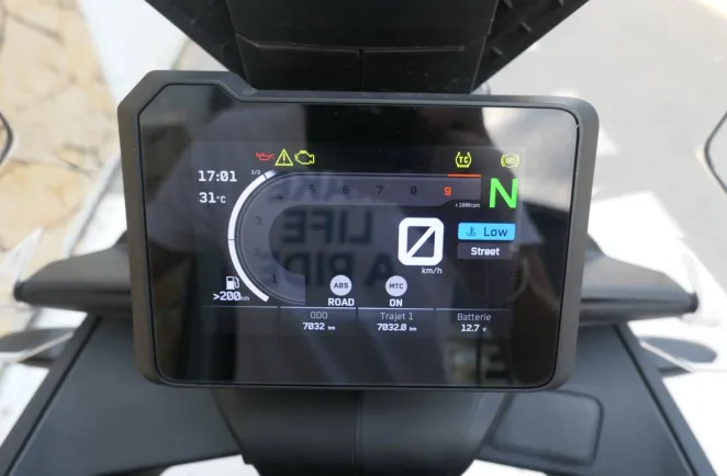 KTM 890 + Option