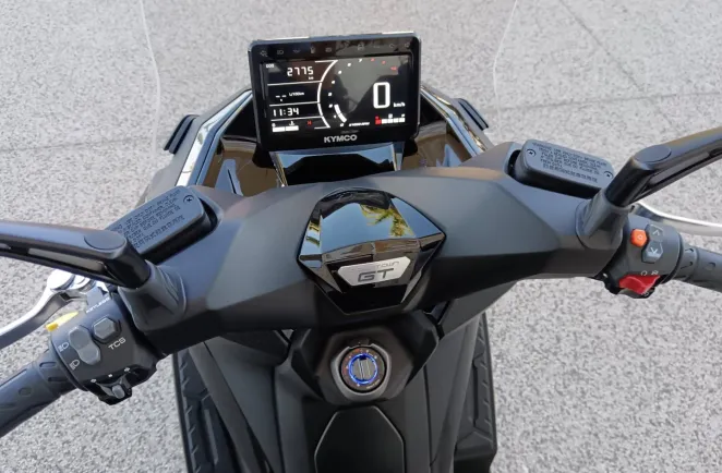 KYMCO 350 + TOP CASE