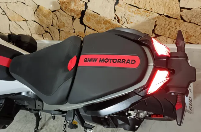 BMW R 1300 R