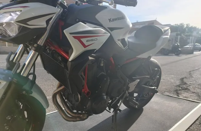 KAWASAKI 650 LIGNE IXIL Z650 BRIDER A2 A SAISIR