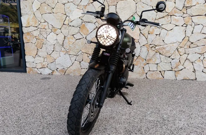 TRIUMPH Street Scrambler 900 ABS