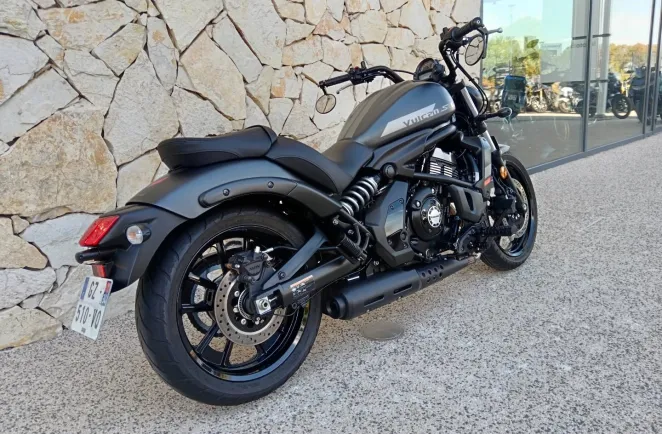 KAWASAKI S 650 2024
