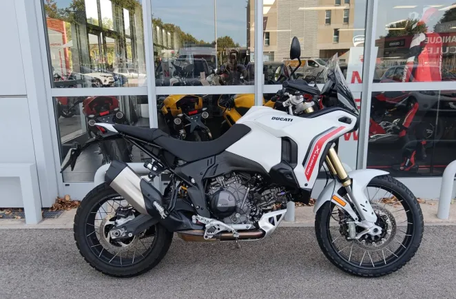 DUCATI V2