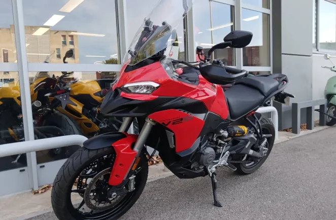 DUCATI V2 S 890