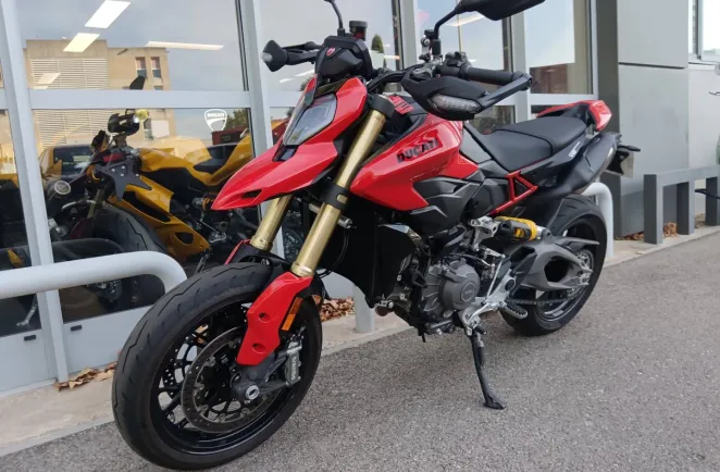 DUCATI V2