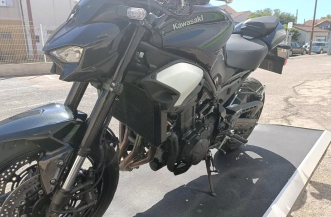 KAWASAKI 900 125 CH 2025 1ER MAIN A SAISIR (Z900)