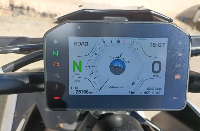 KAWASAKI 900 125 CH 2025 1ER MAIN A SAISIR (Z900)