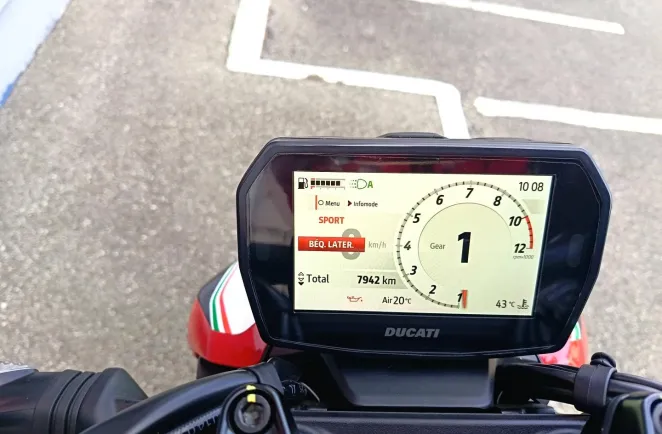 DUCATI V2 S 1ERE MAIN SILENCIEUX TERMIGNONI