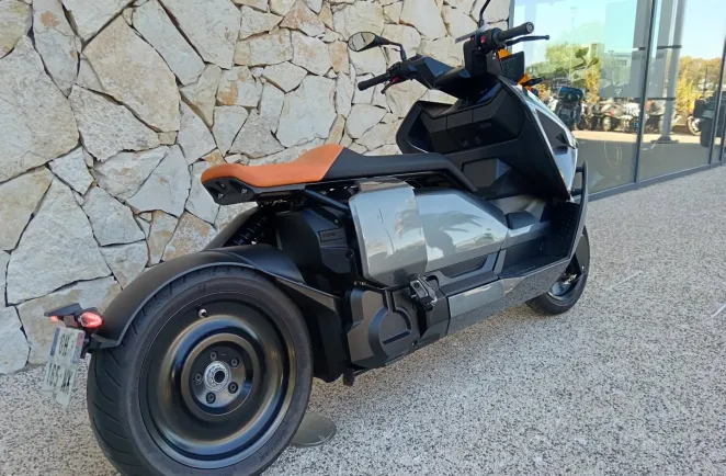 BMW CE04 11kW 125 cm3 ( CE 04 )