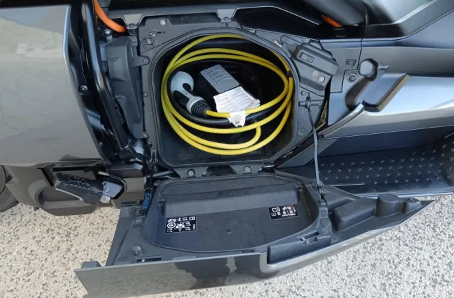 BMW CE04 11kW 125 cm3 ( CE 04 )