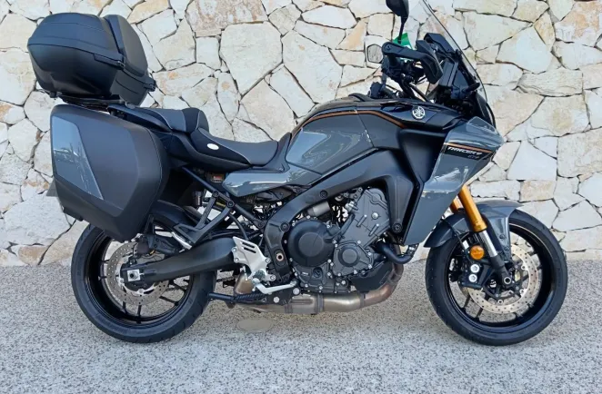 YAMAHA 9 900 GT +