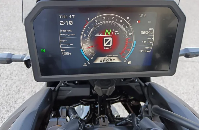 YAMAHA 9 900 GT +