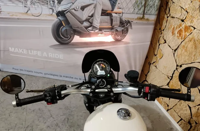 TRIUMPH Street Scrambler 900 ABS