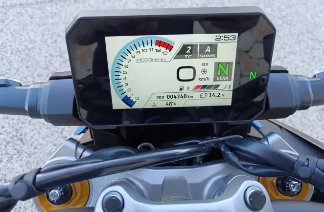 SUZUKI 1000 2026 + options. (GSXS)