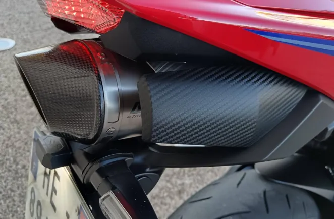 HONDA 600 RR + options  cbr600rr