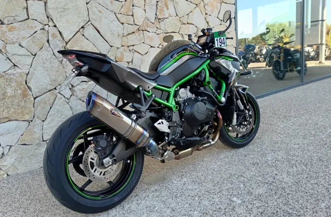 KAWASAKI 1000 H2 2021 200cv + pot