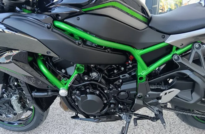 KAWASAKI 1000 H2 2021 200cv + pot