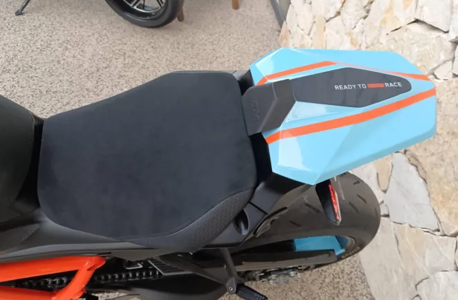 KTM 1390 R MODELE UNIQUE. + OPTIONS