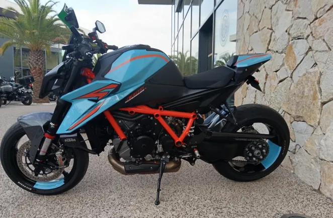 KTM 1390 R MODELE UNIQUE. + OPTIONS