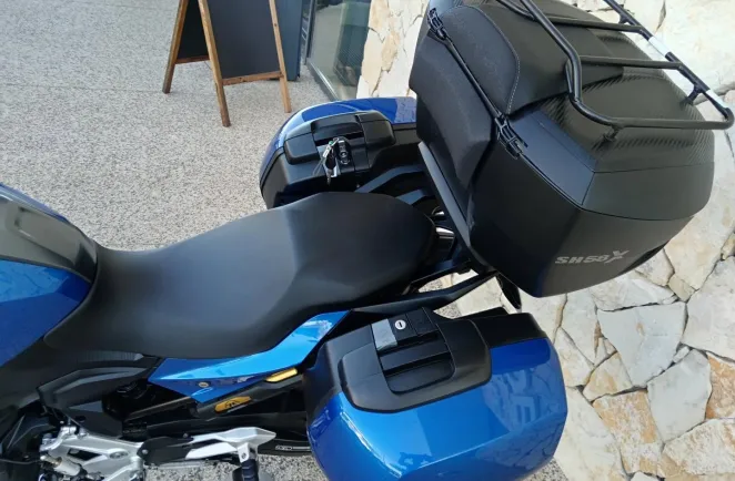 BMW 900 XR