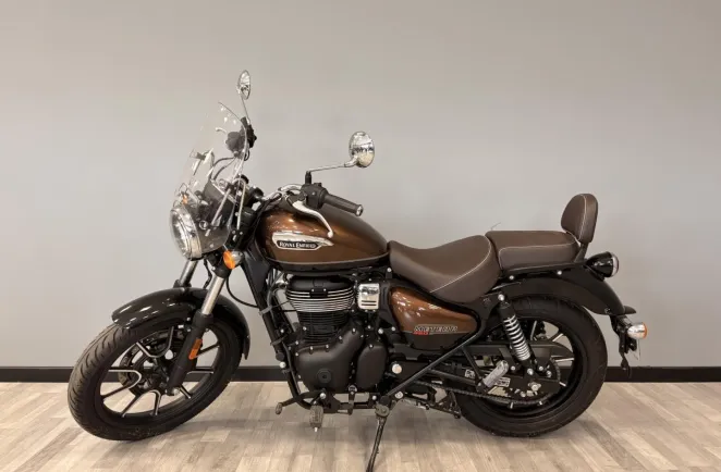 ROYAL ENFIELD Meteor 350 Supernova