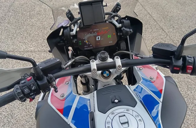BMW 1250 GS Adventure. Kit de surbaissement