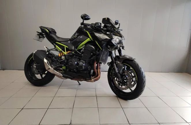 KAWASAKI 900 NBS OPTIONS A SAISIR