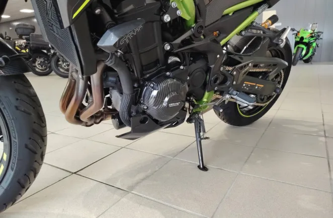 KAWASAKI 900 NBS OPTIONS A SAISIR