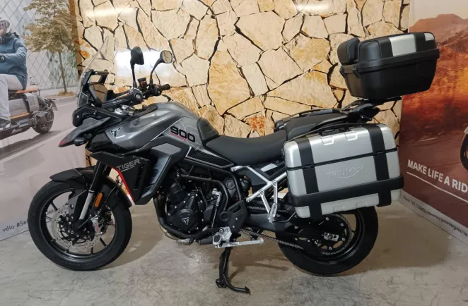 TRIUMPH Tiger 900 GT Pro