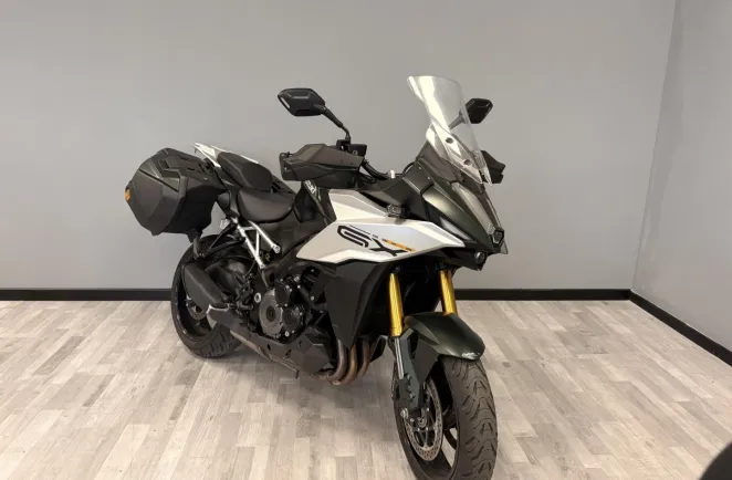 SUZUKI GSX-S 1000 GX