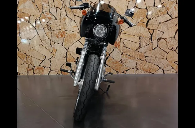 HARLEY-DAVIDSON 1745 Noir