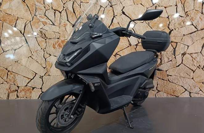 KYMCO 50 CC SKYTOWN 50