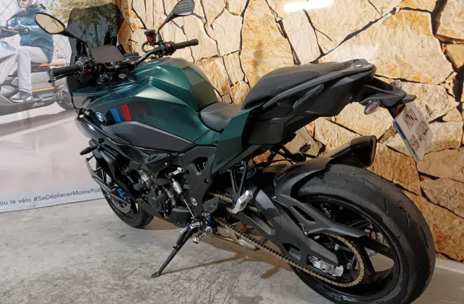 BMW M 1000 XR