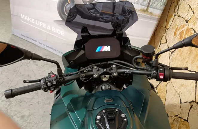 BMW M 1000 XR