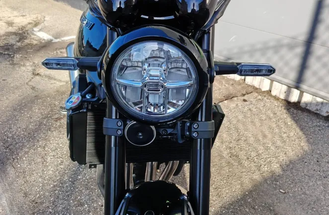 KAWASAKI 900 RS Black Ball Edition 2026 1ER MAIN GAR 29/04/2030