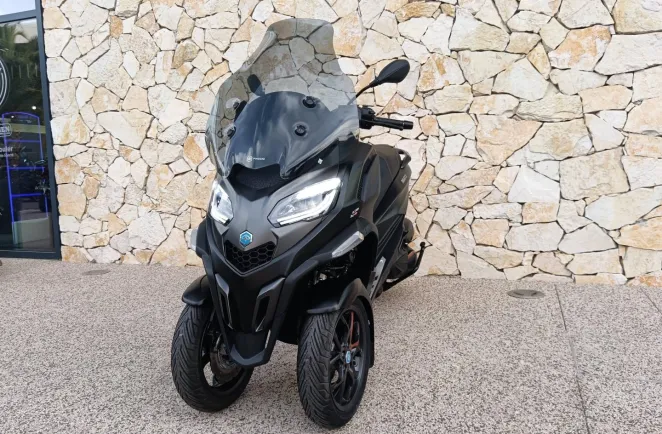 PIAGGIO 530 HPE Exclusive Euro 5 +