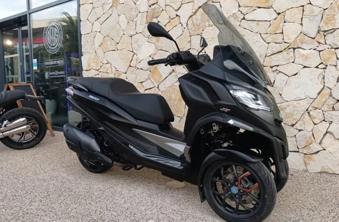 PIAGGIO 530 HPE Exclusive Euro 5 +