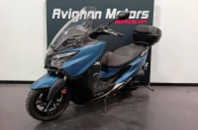 KYMCO 300 City ABS TOP CASE  6567 KMS GARANTIE.