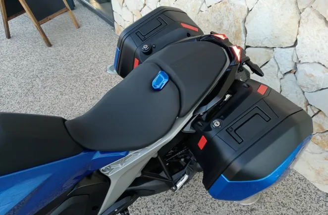 BMW 1300 R full pack + options
