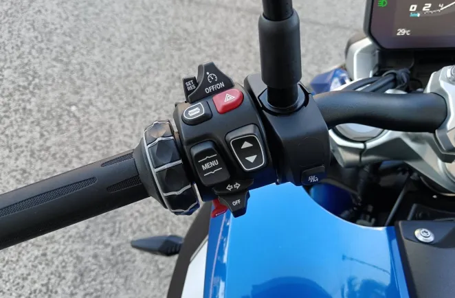 BMW 1300 R full pack + options