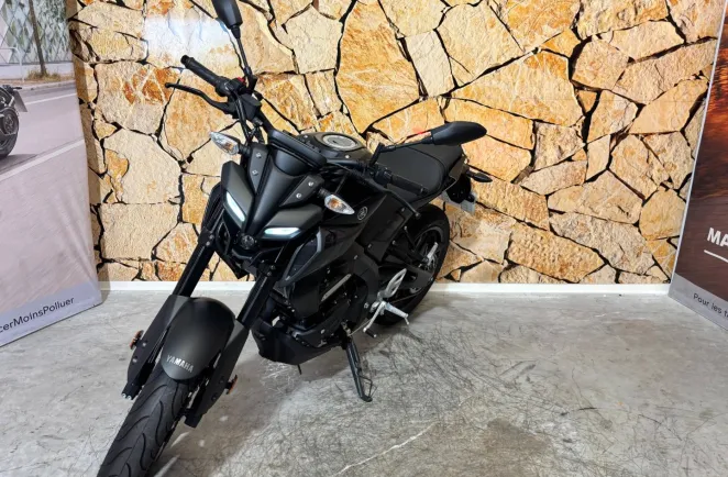 YAMAHA MT-125 125 ABS 2026