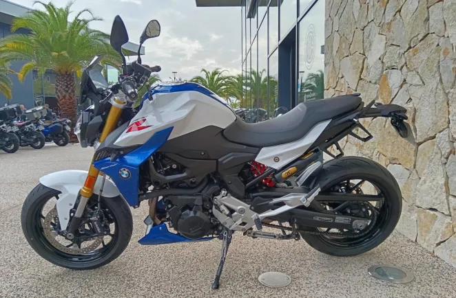 BMW 900 R A2  FULL PACK